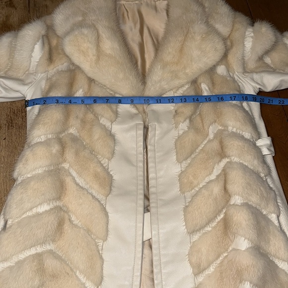 Vintage Gwynn Carpenter Fur Leather Belted Jacket - Picture 7 of 15